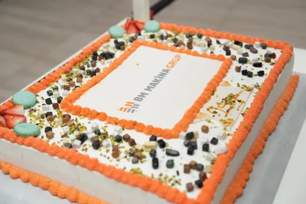 BM Makina 25 Yıl Etkinliği Pastası